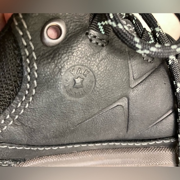 EUC ECCO Unisex Ulterra Gore-Tex Outdoor Hiking Leather Boot US 8-8.5/EU 39 - Picture 9 of 10